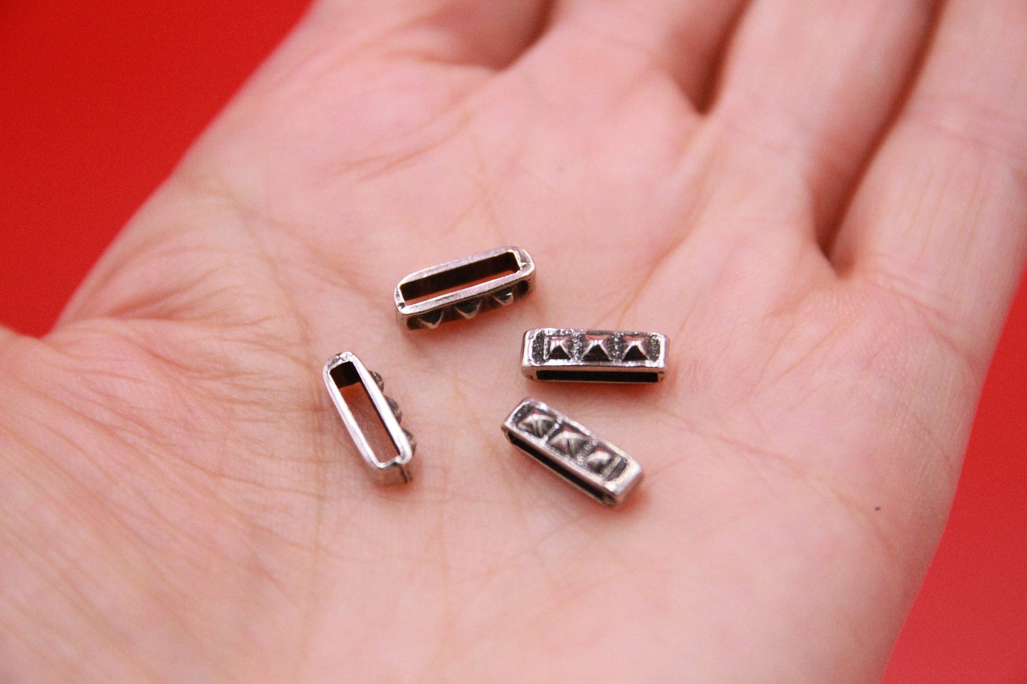FS0555>>MADE in EUROPE 4 zamak slider bars, 10mm flat cord sliders, 10mm leather cord sliders, Qty4