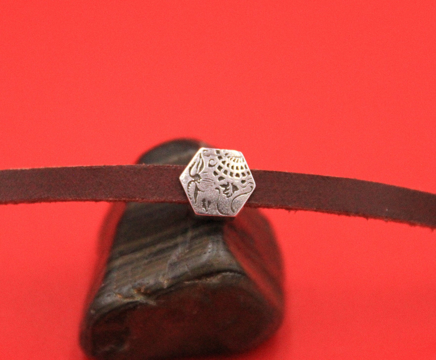 FS0566>>MADE in EUROPE 2 zamak HEXAGON sliders, flat cord zamak slider, 10mm or 5mm flat cord slider  Qty2