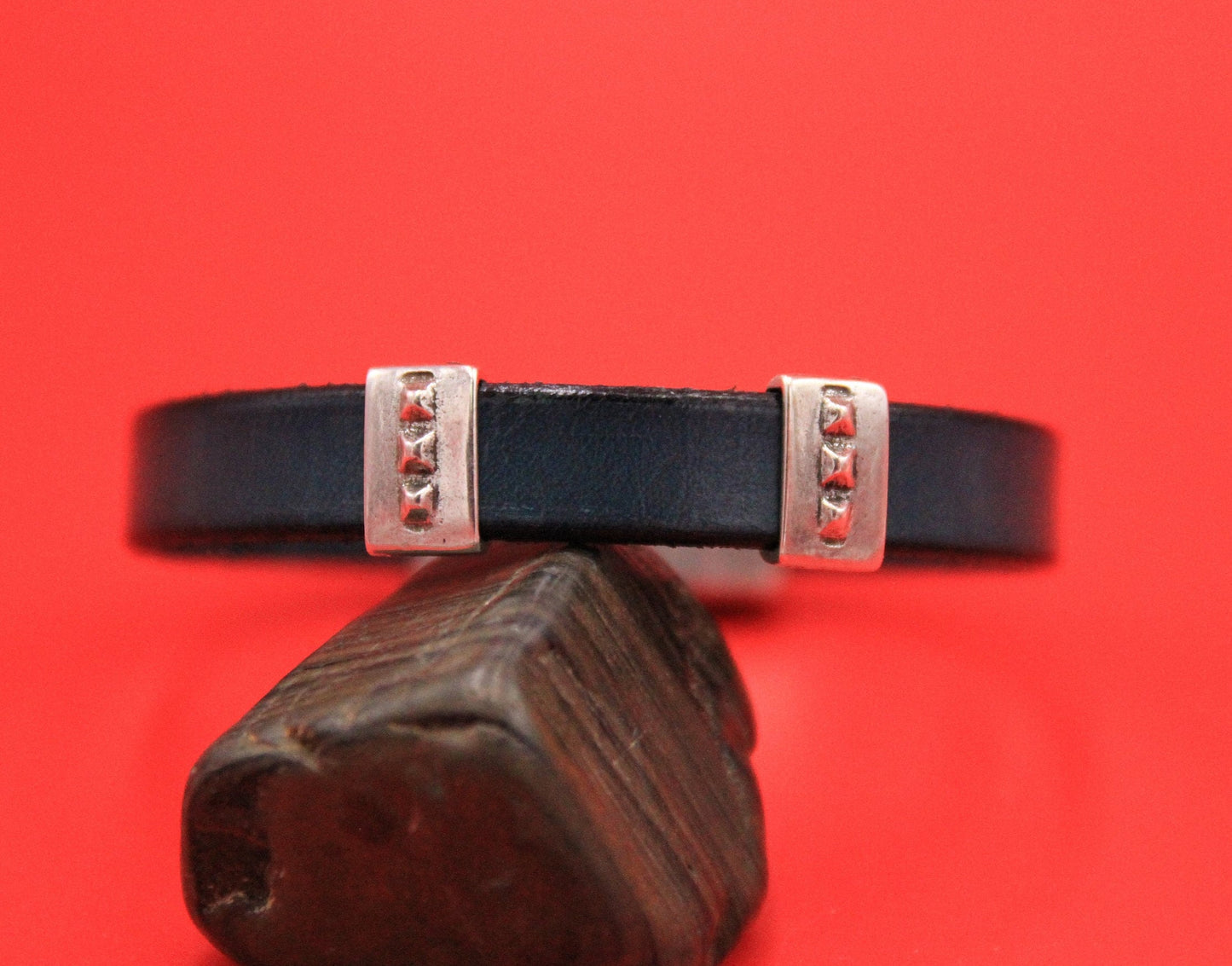 FS0569>>MADE in EUROPE 2 zamak sliders, 10mm flat cord sliders, 10mm leather cord sliders, zamak sliders (F722S) Qty2