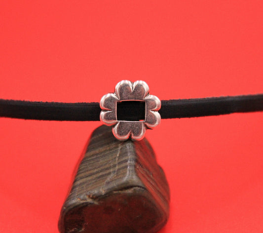 FS0577>>MADE in EUROPE 2 zamak flower sliders, 5mm silver slider, flower slider for flat leather cord (F594S) Qty2