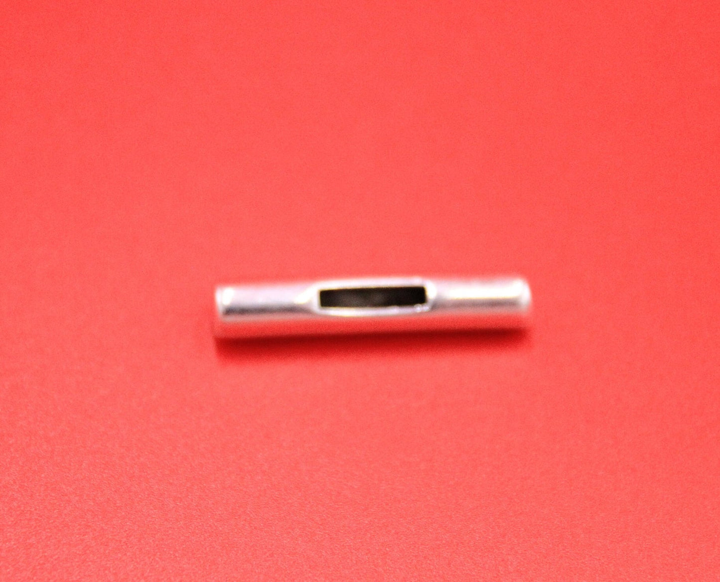 FC0402>> MADE in EUROPE 2 zamak clasps, T bar clasps, 5mm cord clasp, double strand cord clasp (11554) Qty2