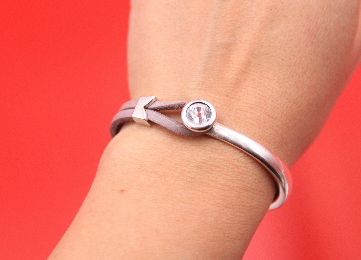 B0101>>MADE in EUROPE zamak half bracelet with Swarovski crystal, flat cord half bracelet with slider, qty1set