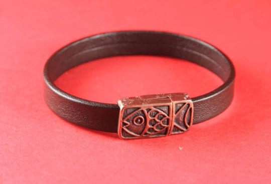 FC0216>>MADE IN EUROPE zamak clasp for flat leather cord, silver clasp for flat cord bracelet Qty1