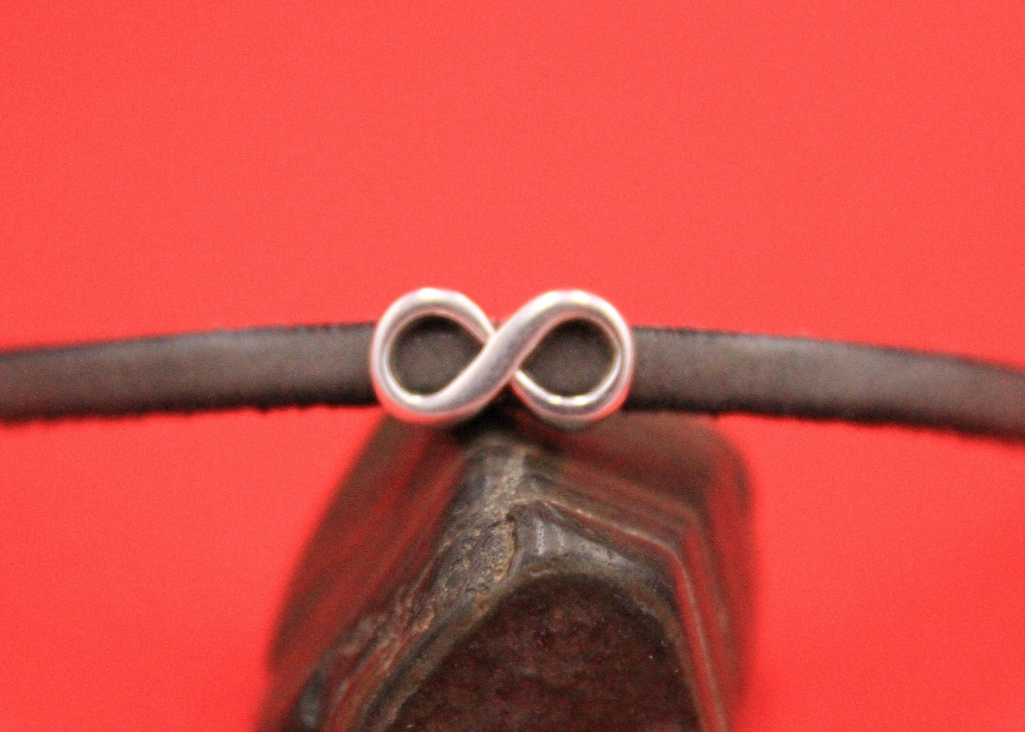 FS0604>>MADE in EUROPE 2 zamak infinity sliders, silver infinity sliders, 5mm flat cord infinity slider qty2
