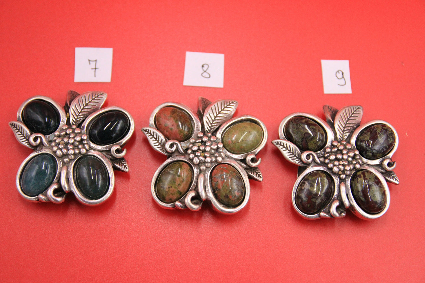C0130>>MADE IN EUROPE zamak connector with gemstone cabochons, 30mm flat cord natural stone connector Qty1