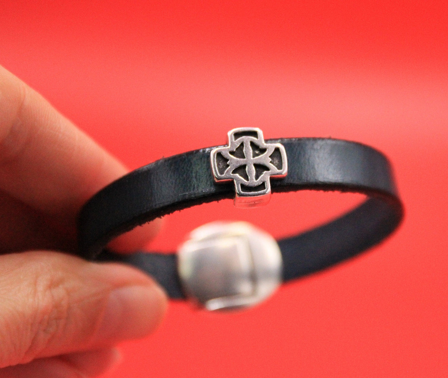 FS0598>>MADE in EUROPE 2 zamak cross sliders for 10mm flat cord, 10mm zamak slider, flat leather cord CROSS slider, Qty2
