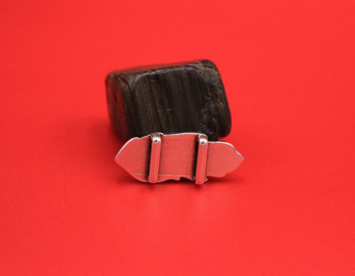 FS0599>>MADE in EUROPE zamak feather slider, large silver feather slider, 10mm flat cord slider qty1
