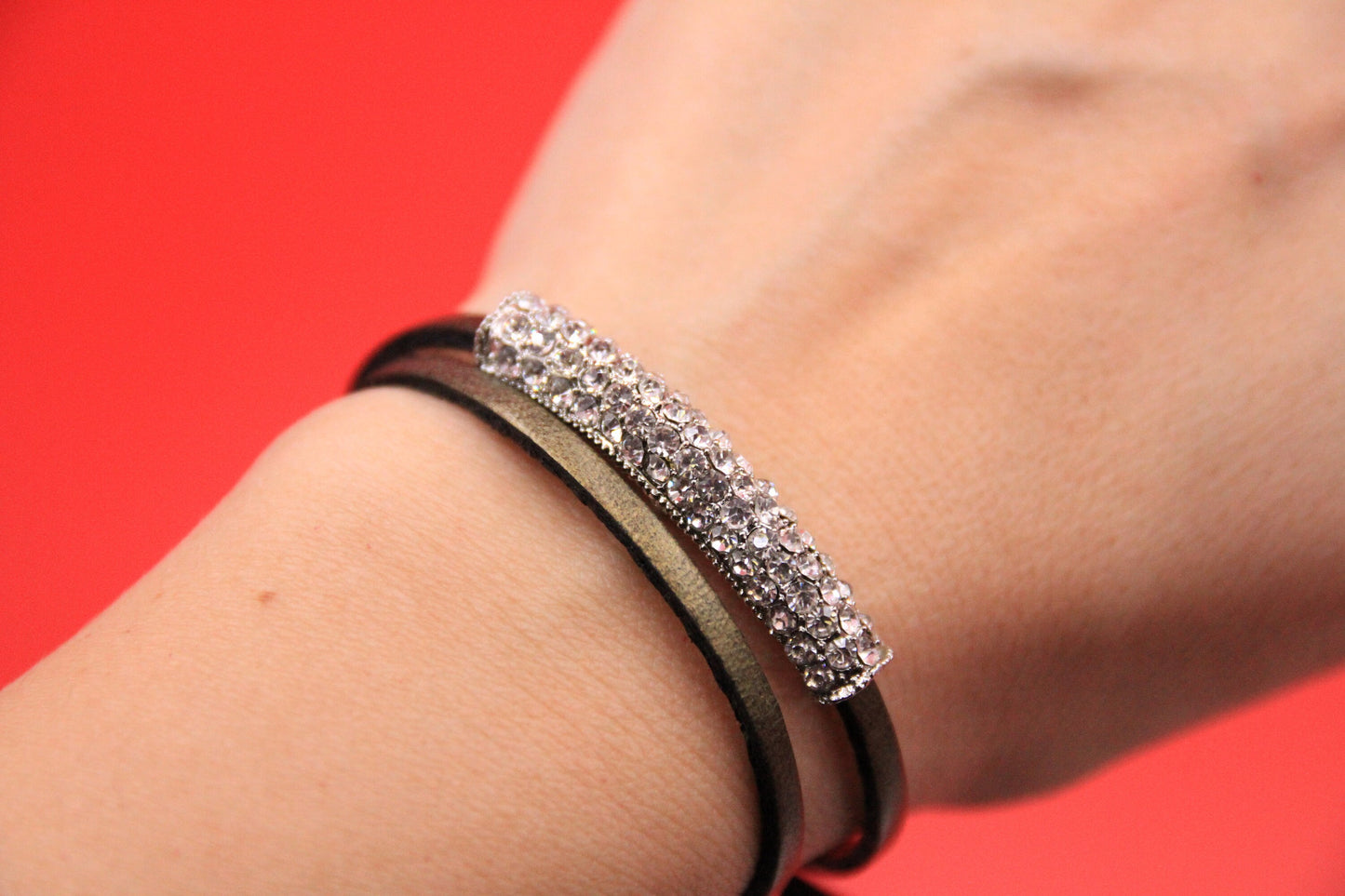 RS0180>>MADE IN EUROPE zamak tube slider with strass, zamak tube with rhinestones, 3mm leather cord slider Qty1
