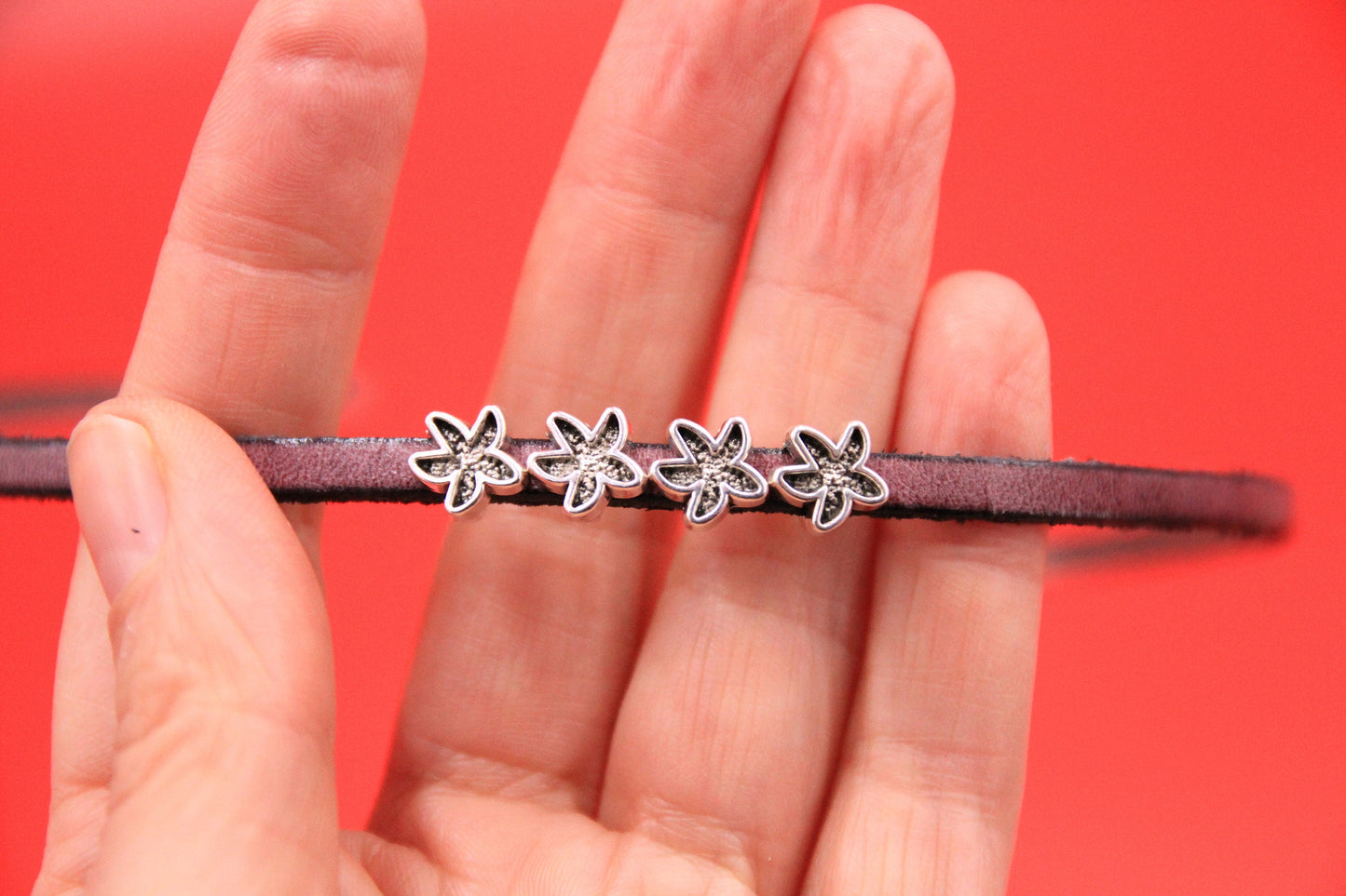 FS0605>>MADE in EUROPE 4 zamak starfish sliders, silver starfish slider, 5mm flat cord sliders Qty4