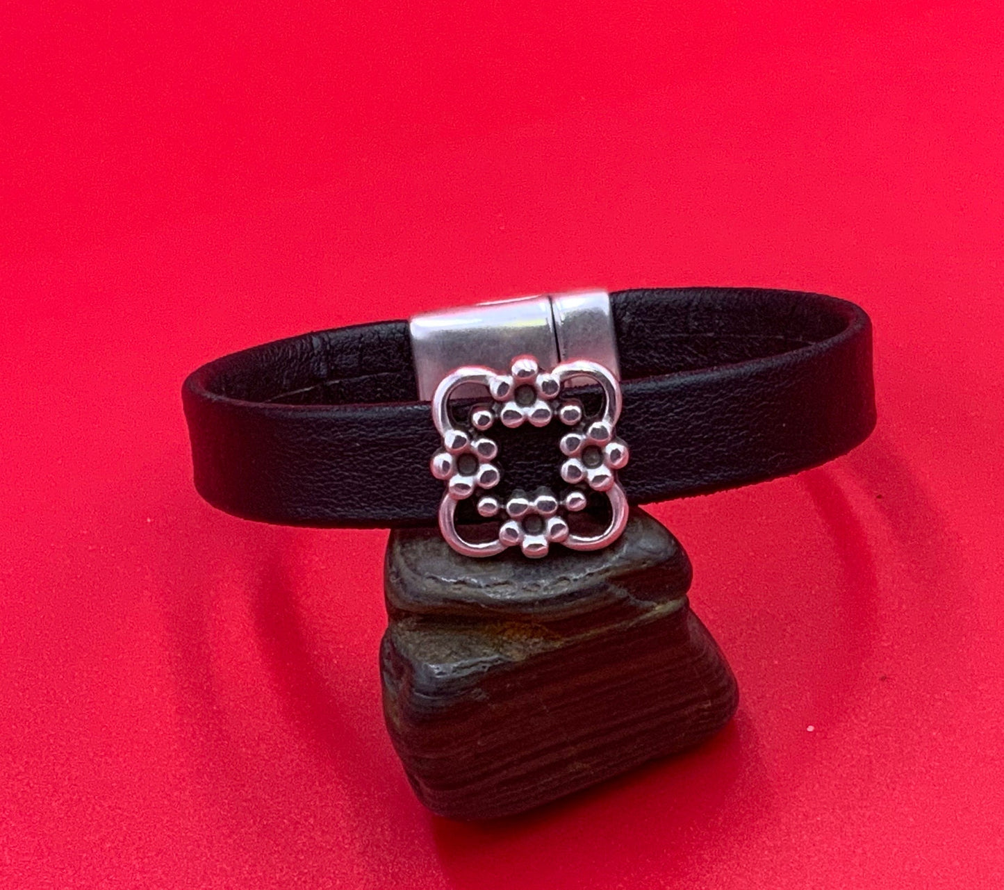 FS0616>>MADE in EUROPE 2 zamak flower sliders for 10mm flat cord, 10mm flat cord slider, zamak flower slider for 10mm flat cord Qty2