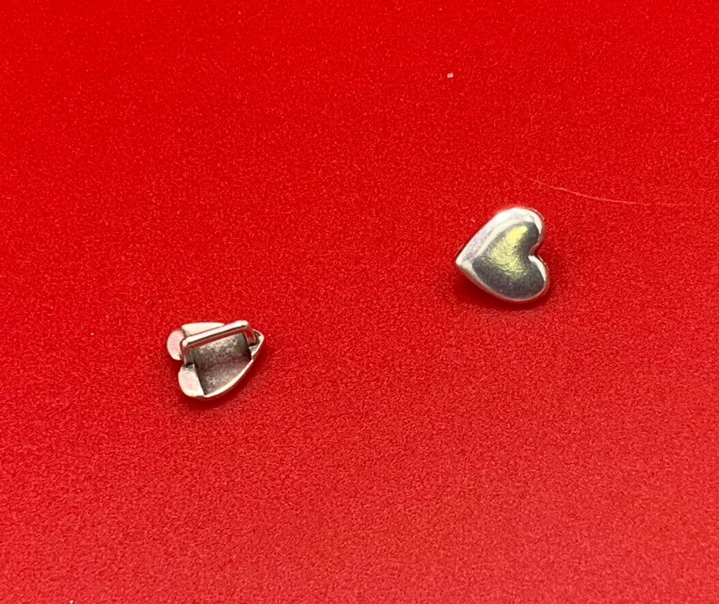 FS0619>>MADE in EUROPE 4 Zamak heart sliders for 5mm cord, flat cord heart  slider, silver heart slider qty4