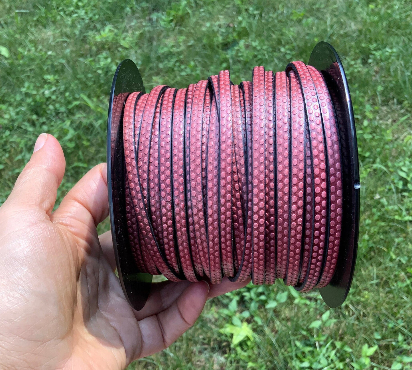 MADE in EUROPE 24'' flat 5mm embossed leather cord, 5mm flat leather cord, 5mm embossed leather cord (AR110/05/dustypink)