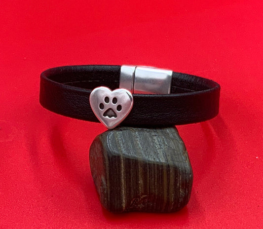 FS0612>>MADE in EUROPE 2 zamak paw print sliders for 10mm flat cord, flat 10mm cord slider, zamak paw sliders, qty2