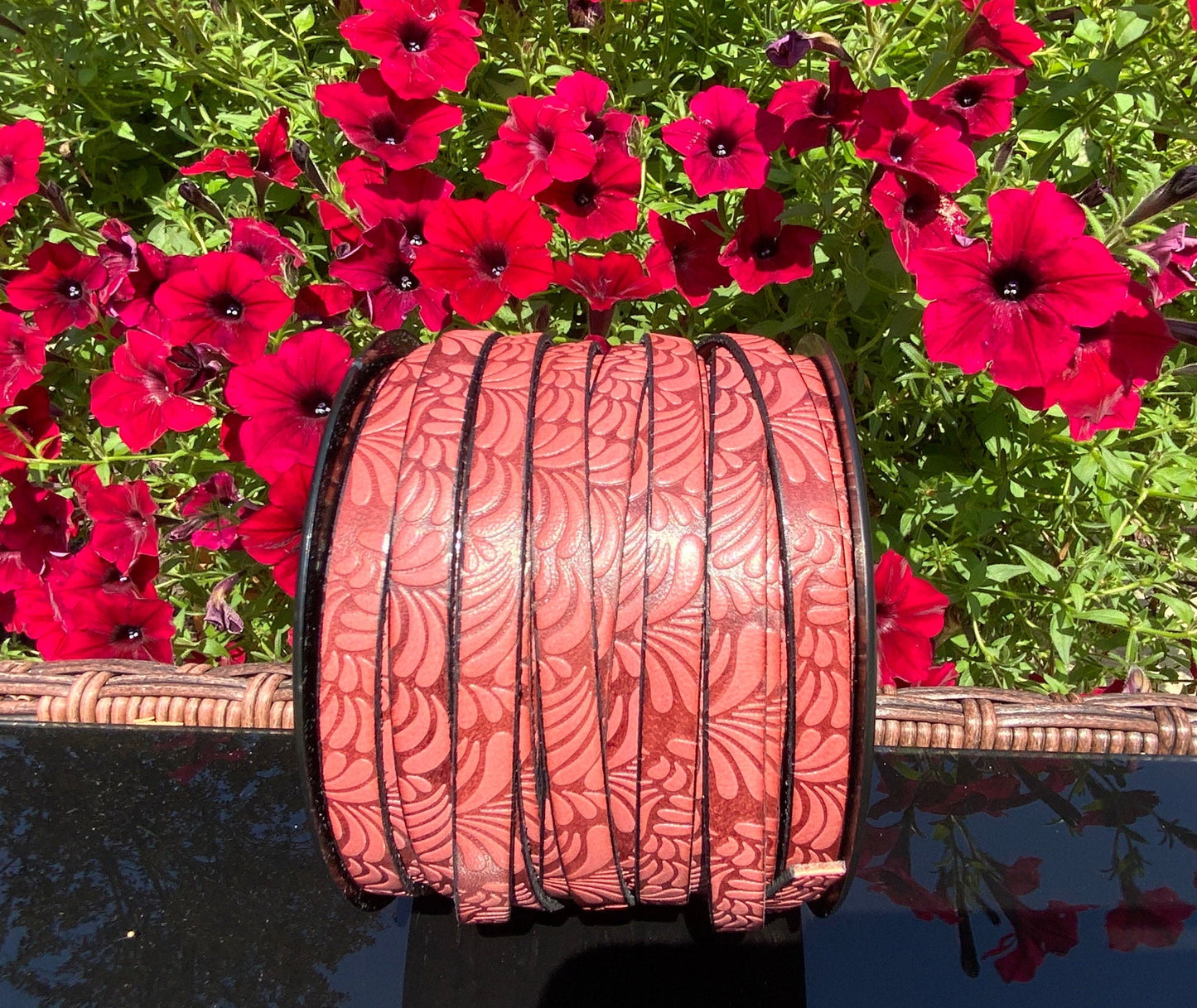 MADE in EUROPE 24'' engraved leather cord, 5mm and 10mm flat leather cord, flat embossed leather cord (AR150/VINO)