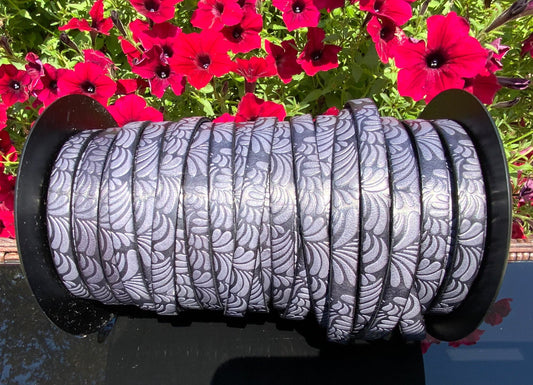 MADE in EUROPE 24'' flat 10mm engraved leather cord, 10mm flat leather cord, 10mm embossed leather cord (AR150/10/32)