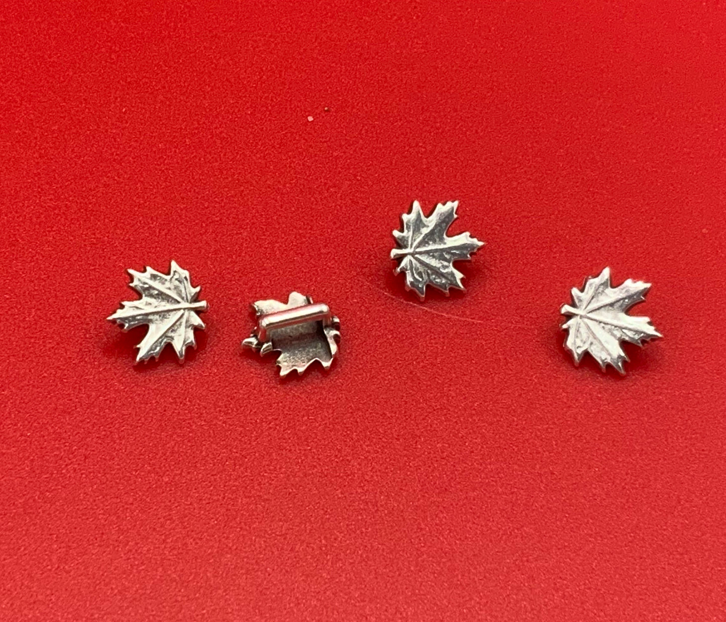 FS0618>> MADE in EUROPE 4 zamak maple leaf sliders, 5mm cord zamak slider, flat 5mm cord slider, leaf slider, Qty4