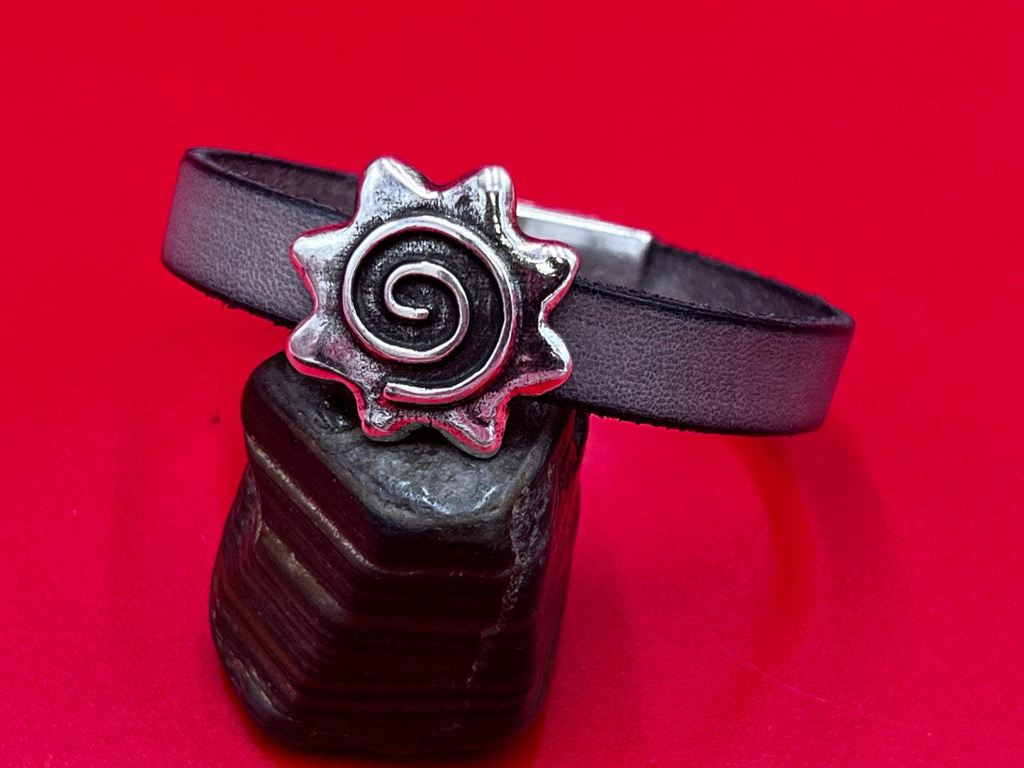 FS0627>>MADE in EUROPE zamak swirl slider, 10mm flat cord slider, 10mm flat cord swirl slider (79449/10) qty1