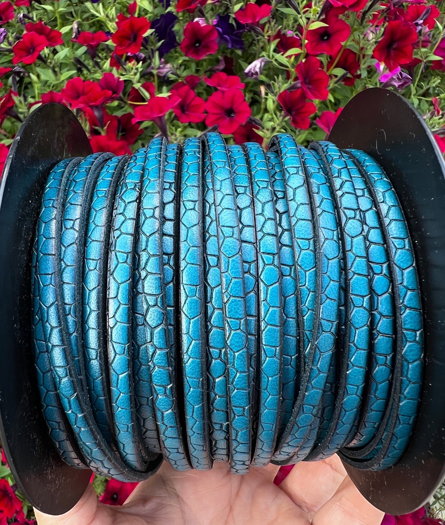 MADE in EUROPE 24" flat leather cord, alligator skin embossed 5mm leather cord, genuine leather cord (AR250/05/19)