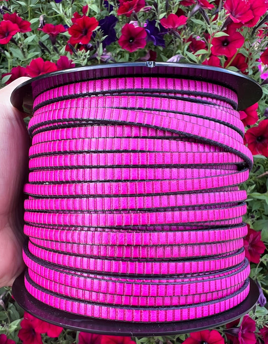 MADE in EUROPE 24'' flat 5mm lines engraved hot pink leather cord, 5mm flat leather cord, 5mm embossed leather cord(AR270/05/25)