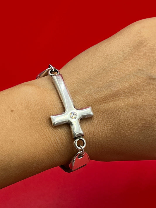 C0171>>MADE in EUROPE Zamak cross connector with Swarovski crystal and 10mm cord end caps, bracelet cross connector qty1