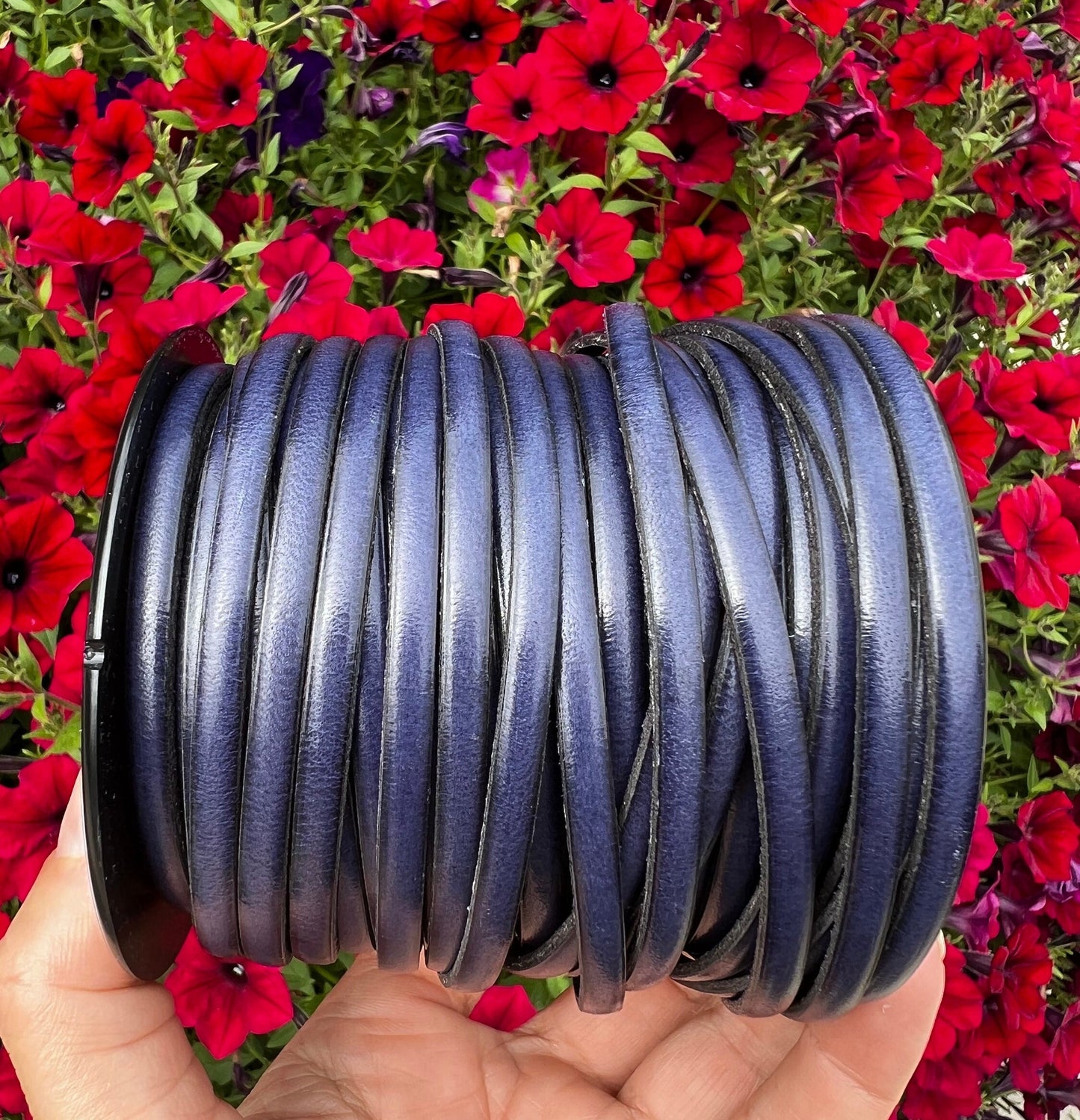 MADE in EUROPE 1 yard of 5mm flat leather cord, genuine leather 5mm strip, 5mm blue leather cord (AR100/05/21)