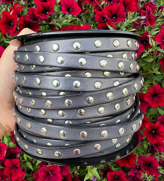 MADE in EUROPE 24'' gray leather cord with rivets, 10mm studded  leather cord, 10mm flat leather cord(AR220/10/32)