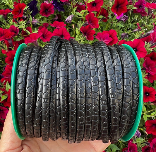 MADE in EUROPE 24'' 5mm alligator skin embossed leather cord, 5mm black leather cord, 5mm embossed leather cord (AR250/05/34)