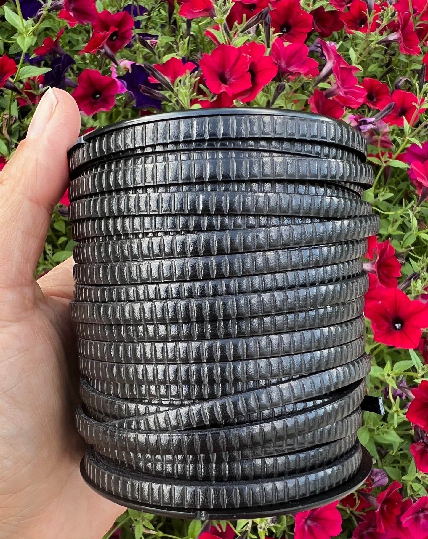 MADE in EUROPE 24'' flat 5mm engraved leather cord, 5mm flat leather cord, 5mm embossed leather cord(AR270/05/34)