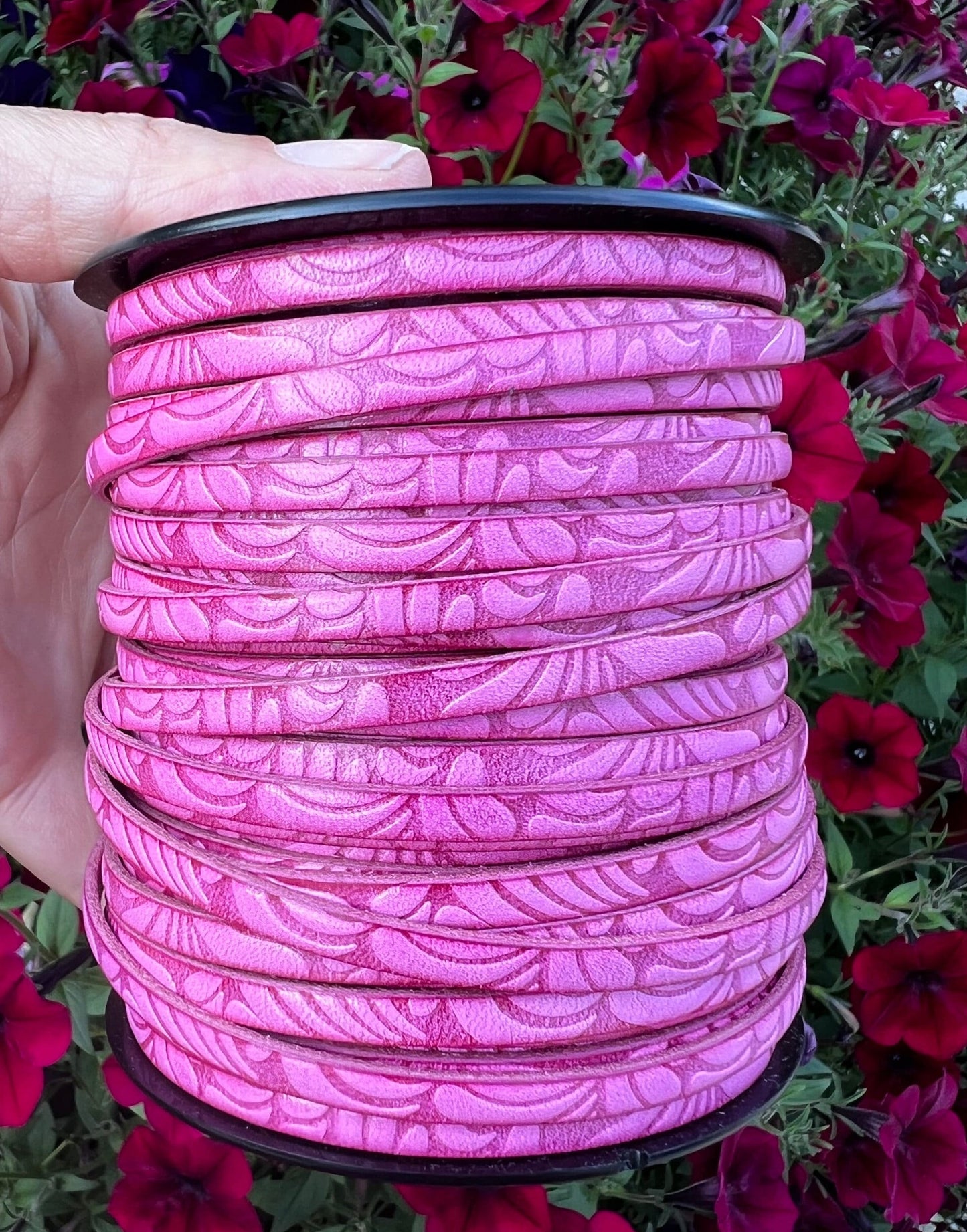 MADE in EUROPE 24'' flat 5mm embossed leather cord, 5mm flat pink leather cord, 5mm embossed leather cord (AR150/05/36)