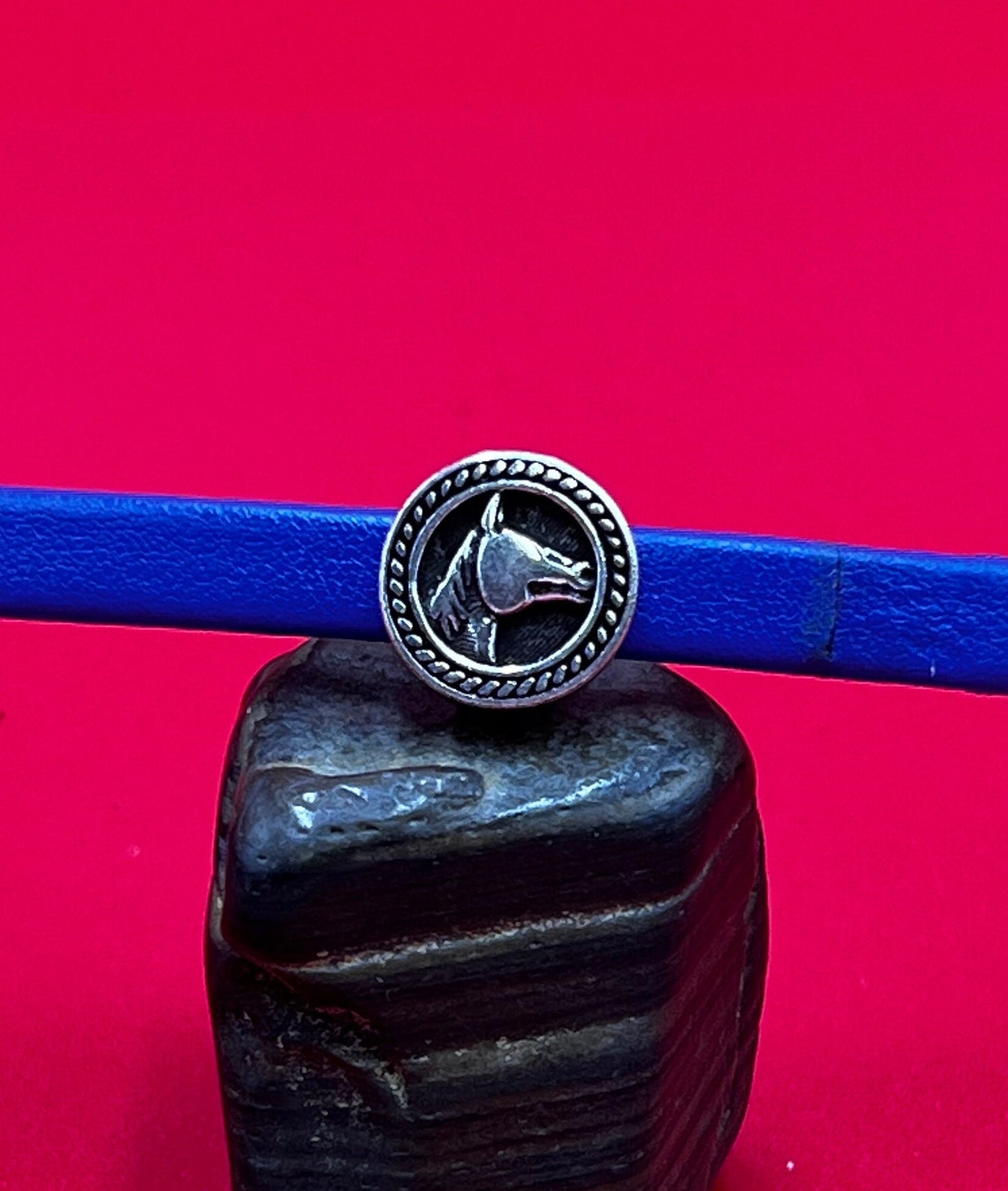 FS0634>>MADE in EUROPE 2 Zamak horsehead sliders for 6mm cord, flat cord slider, zamak slider with horse head qty2
