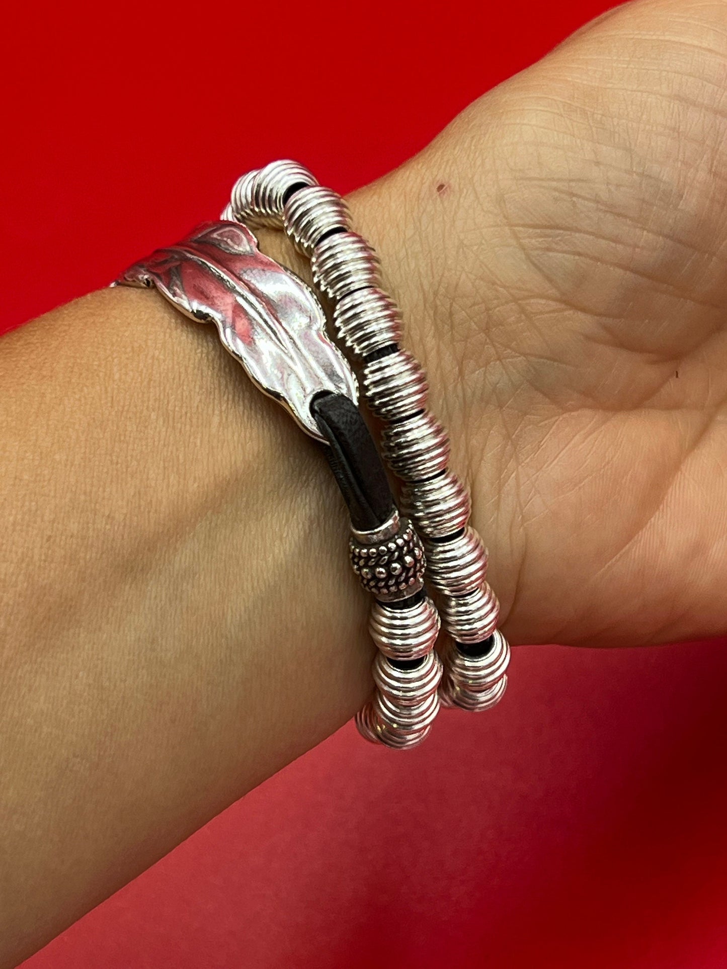 B0105>>MADE in EUROPE zamak half bracelet component, leaf half bracelet hook, Qty 1