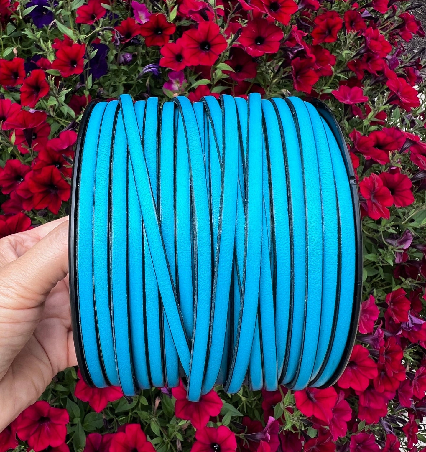 MADE in EUROPE 1 yard of 5mm flat leather cord, genuine leather 5mm strip, turquoise flat leather cord (AR100/05/18)