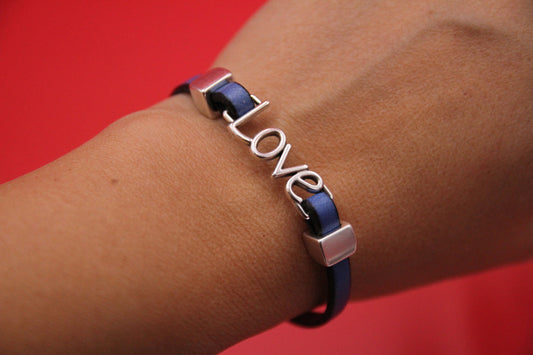 C0176>>MADE in EUROPE zamak LOVE connector+loop maker findings, silver love connector with loop makers,(NG2567) Qty1set