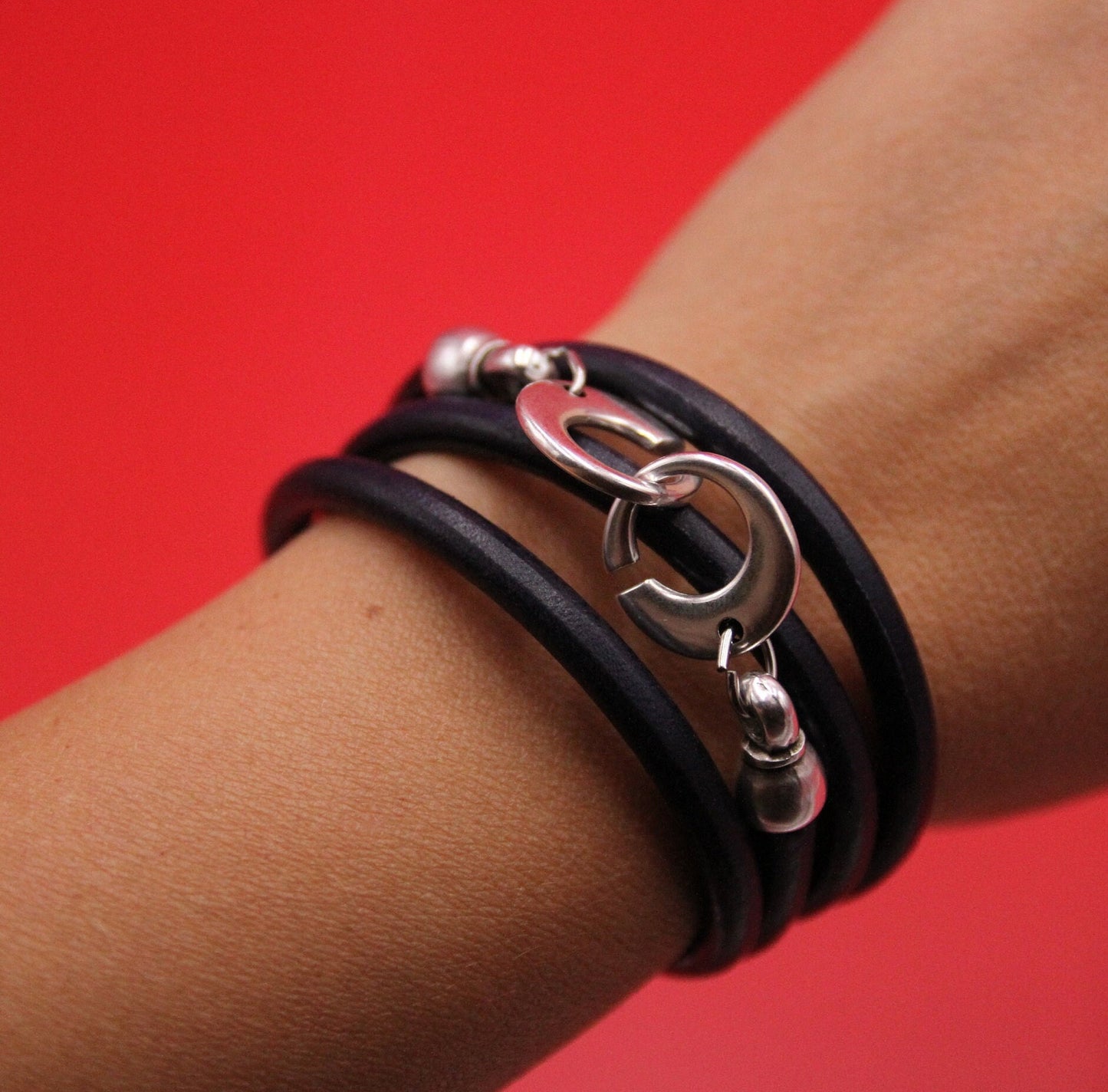 RC0207>>MADE in EUROPE zamak two parts clasp, round cord clasp, 5mm cord clasp Qty1