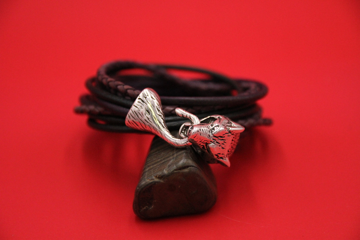 LC0035>>MADE in EUROPE zamak wolf clasp, metal wolf hook clasp (7750) qty1