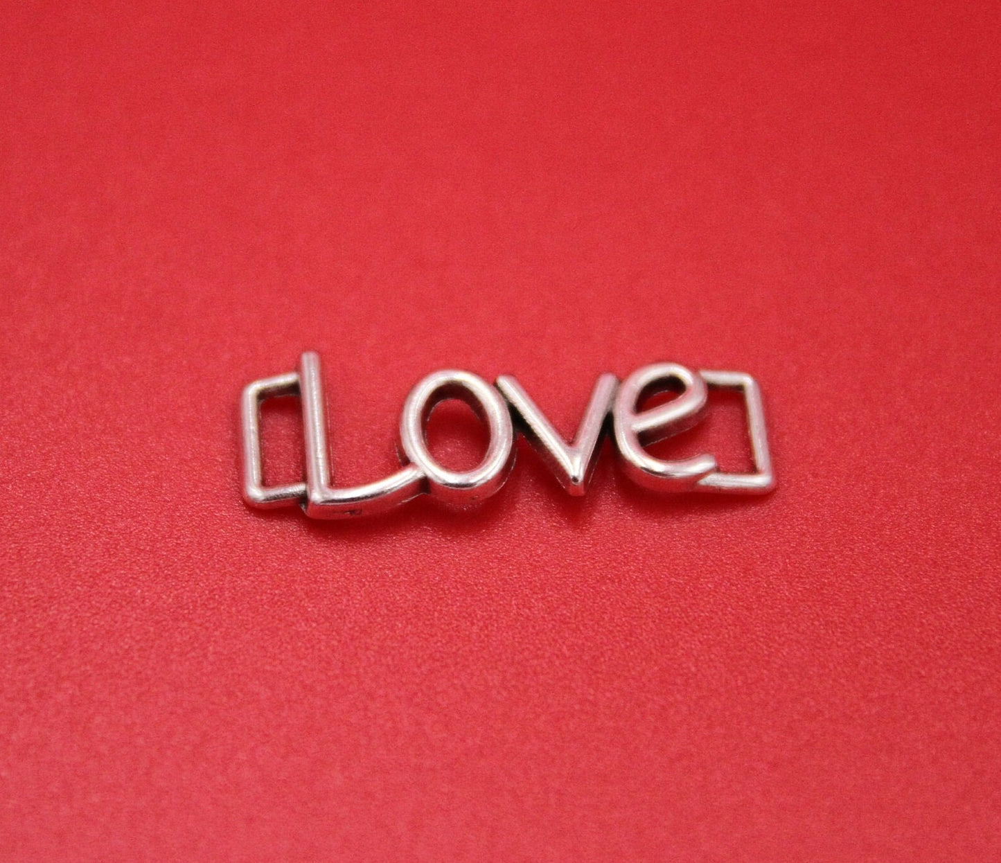 C0176>>MADE in EUROPE zamak LOVE connector+loop maker findings, silver love connector with loop makers,(NG2567) Qty1set
