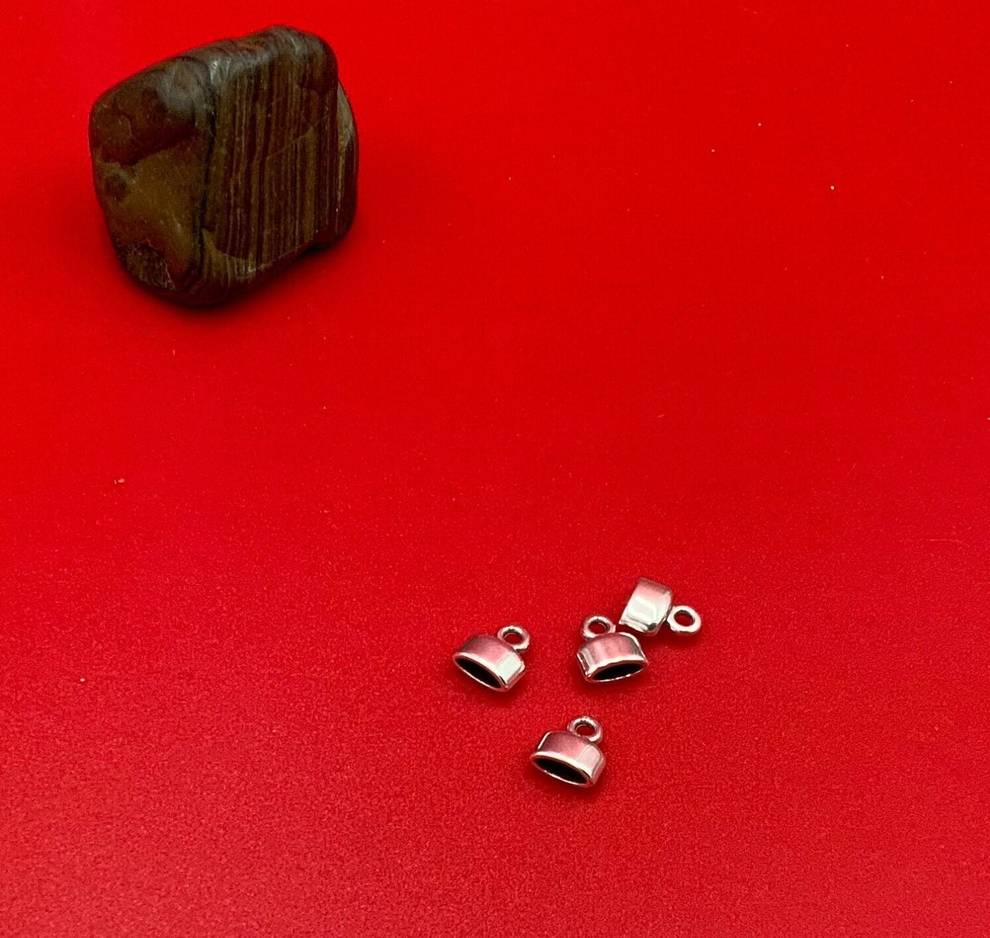 FC0422>>MADE in EUROPE 4 leather cord end caps, 5mm flat leather cord end caps, leather cord end caps Qty4