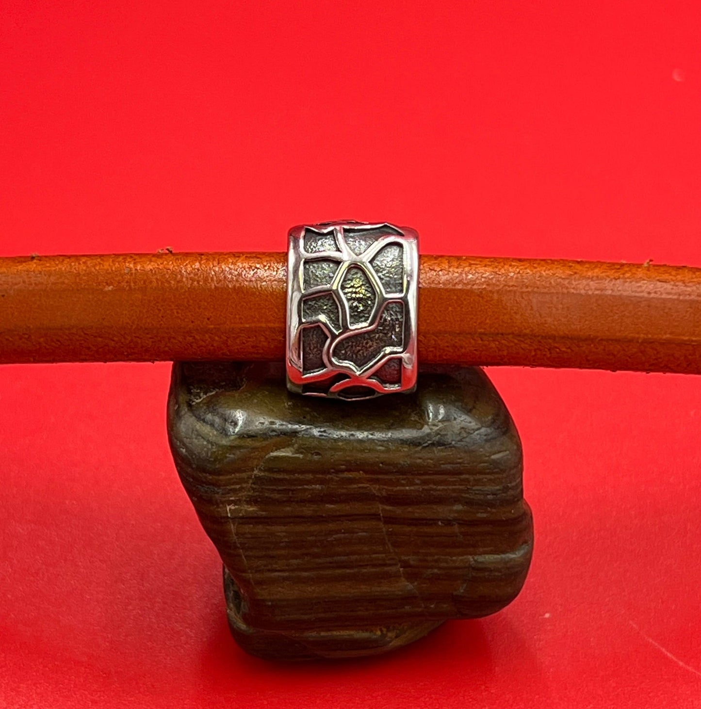 LS0107>>304 Stainless steel licorice slider, licorice cord engraved sliders, licorice cord slider Qty1