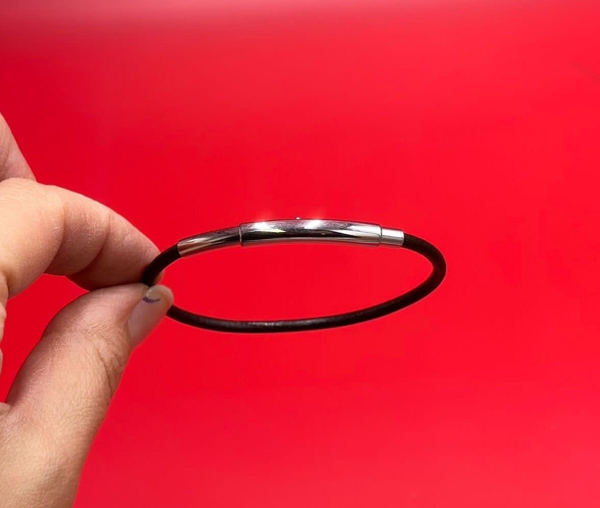 RC0225>>304 Stainless steel adjustable clasp for 3mm round cord, 3mm silver clasp qty1