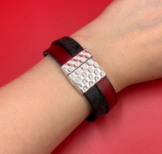FC0427>>MADE in EUROPE Zamak clasp, 20mm flat cord clasp, hammered  clasp, silver clasp Qty1