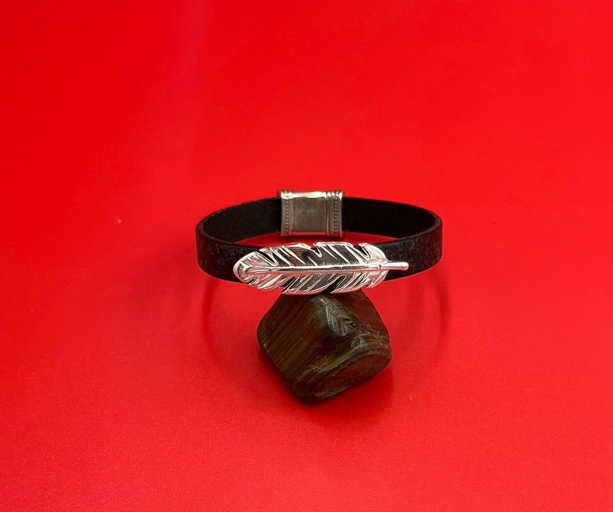 FS0525>>MADE in EUROPE zamak feather slider, large silver feather slider, 10mm flat cord slider qty1