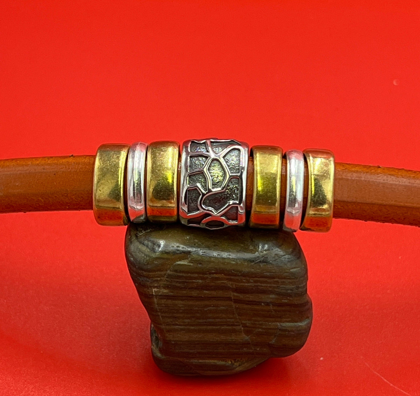 LS0107>>304 Stainless steel licorice slider, licorice cord engraved sliders, licorice cord slider Qty1