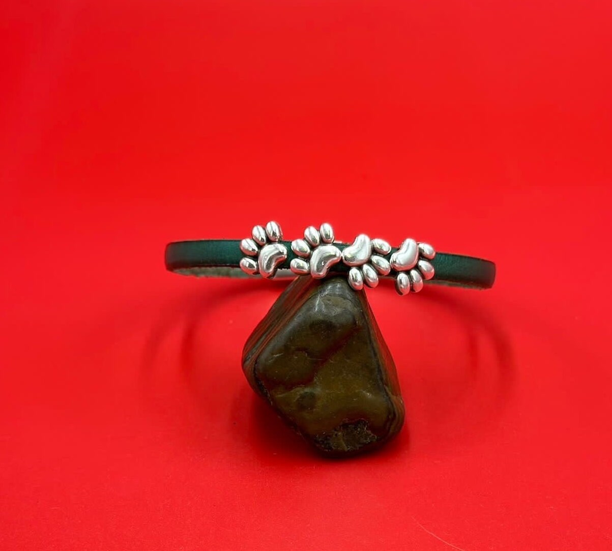 FS0642>>MADE in EUROPE 4 Zamak paw print sliders for 5mm flat cord, flat 5mm cord slider, zamak paw sliders  qty4