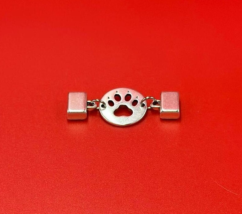 C0192>>MADE in EUROPE Zamak paw print connector, 10mm flat cord connector, Qty 1