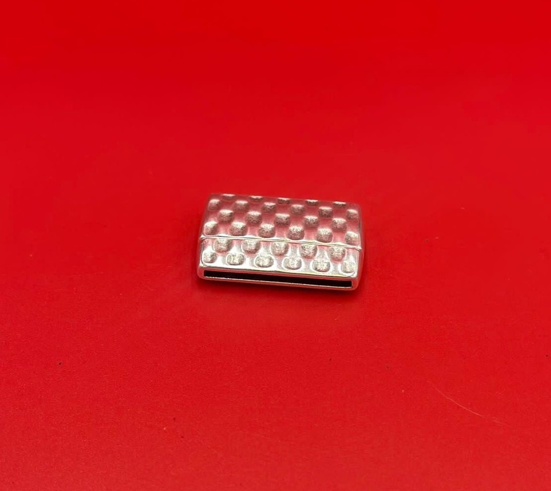 FC0426>> MADE in EUROPE flat cord hammered clasp, 30mm flat cord clasp, large clasp qty1