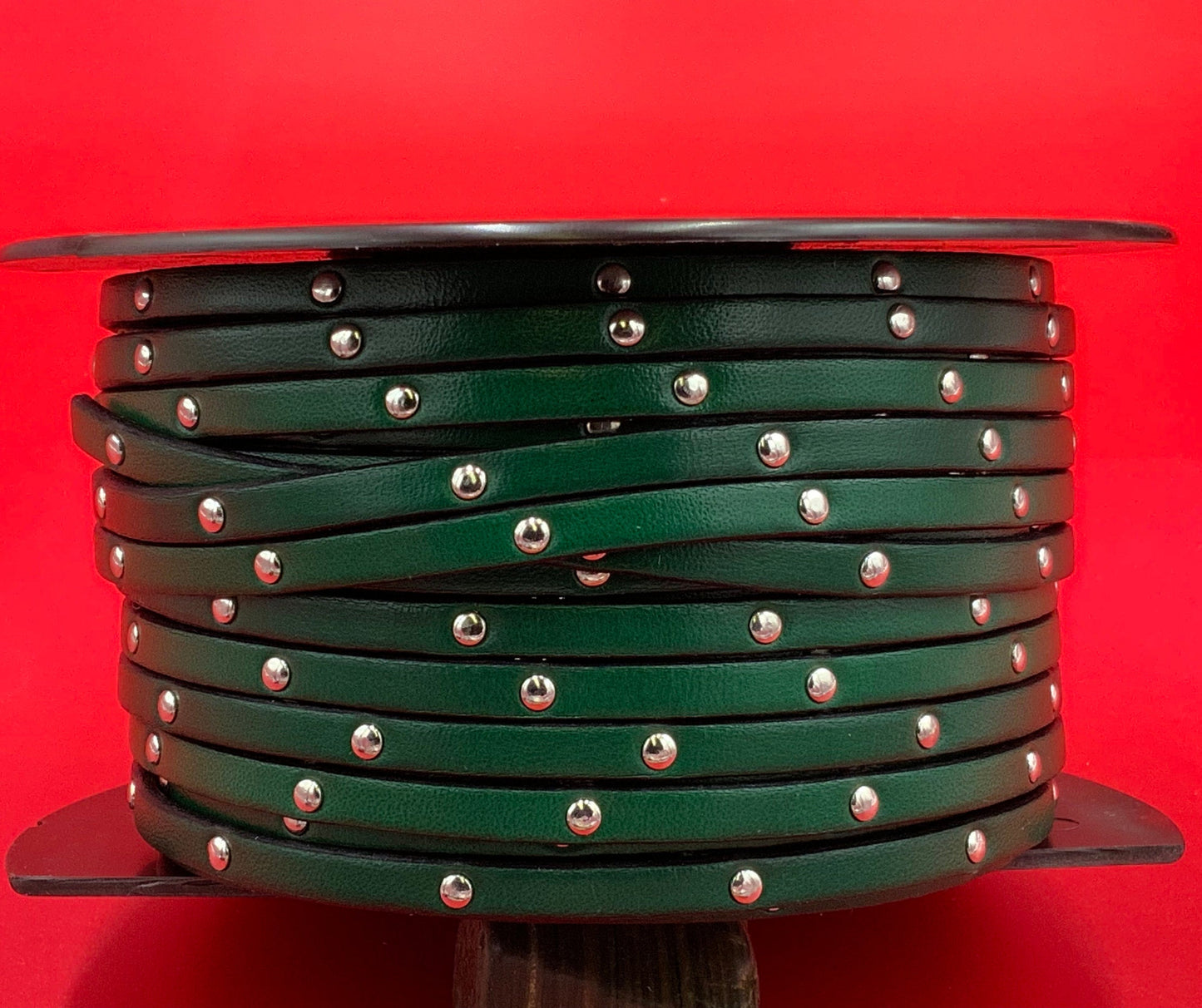 MADE in EUROPE 24'' flat 5mm leather cord with rivets, 5mm flat leather cord, 5mm leather cord