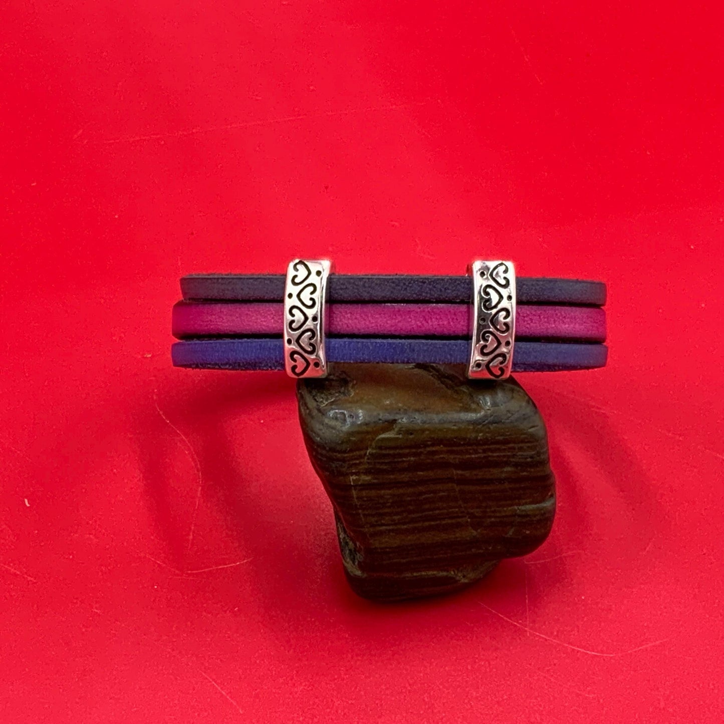 FS0646>>MADE in EUROPE 2 Zamak sliders, 11.5mm flat leather cord Zamak slider bars, qty2