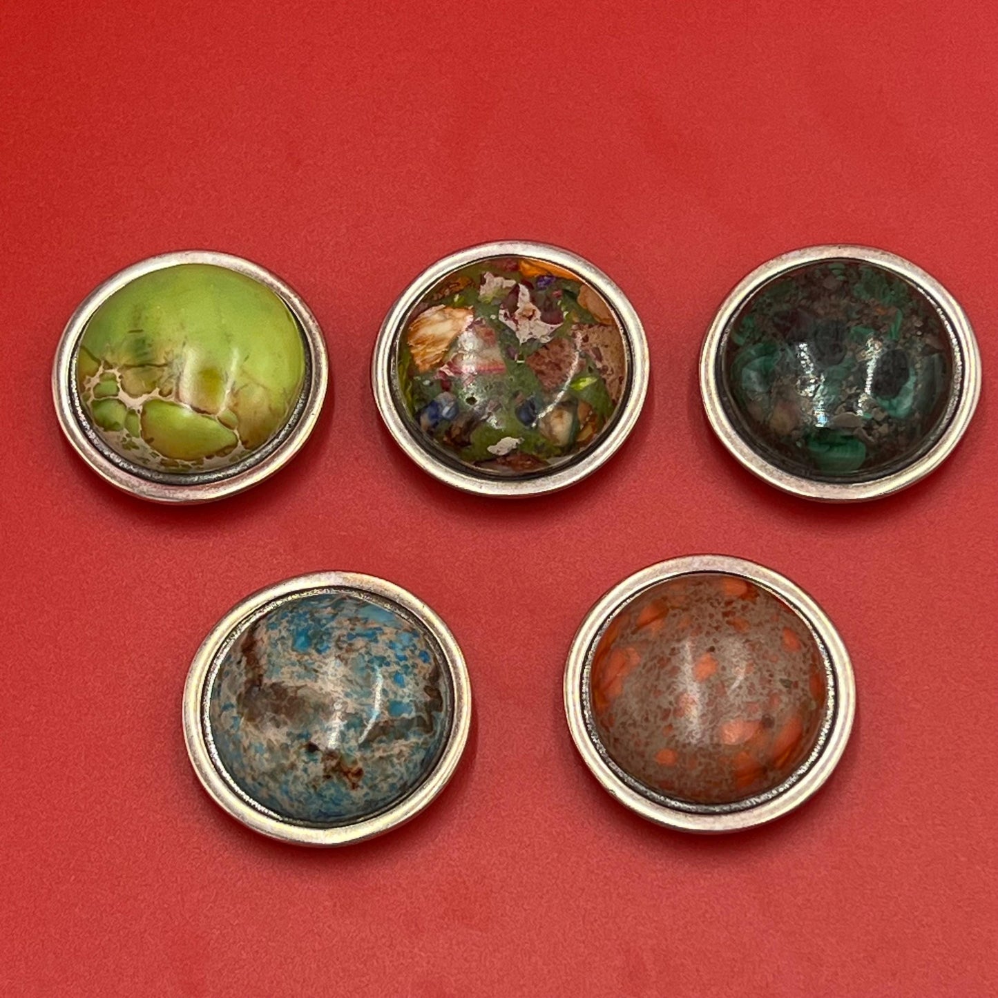 FS0647>> MADE in EUROPE 30mm flat cord slider with gemstone cabochon, 30mm round gemstone slider