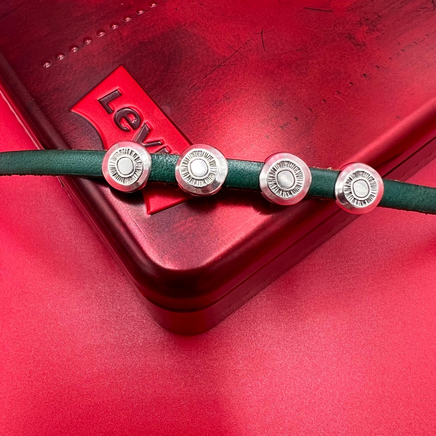 FS0650>>MADE in EUROPE 4 Zamak sliders for flat 5mm cord, flat cord slider, zamak round flat  slider qty4