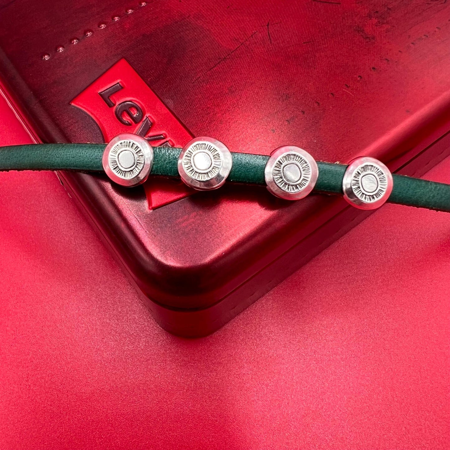FS0650>>MADE in EUROPE 4 Zamak sliders for flat 5mm cord, flat cord slider, zamak round flat  slider qty4